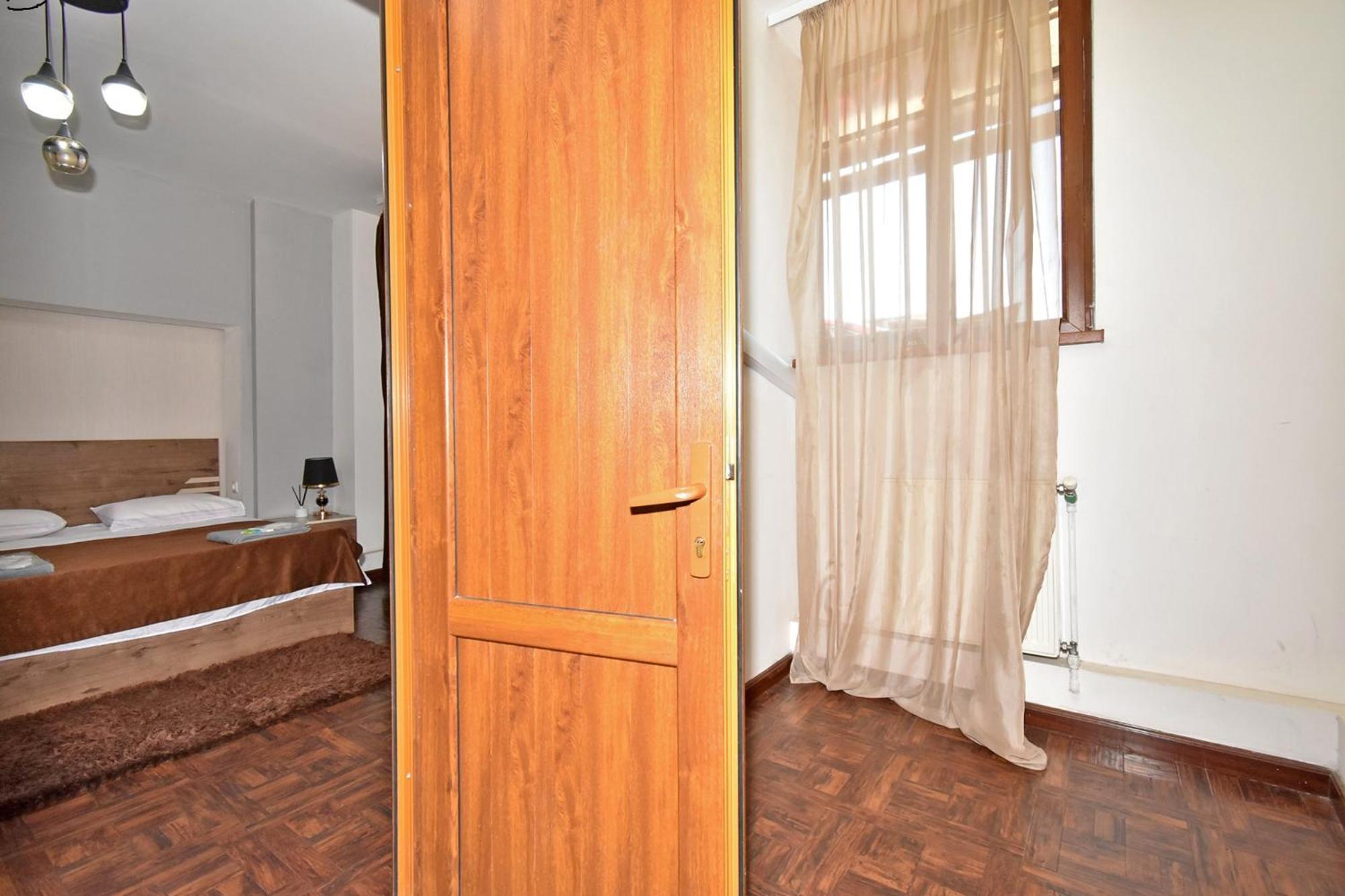 A&S Hotel Jereván Kültér fotó